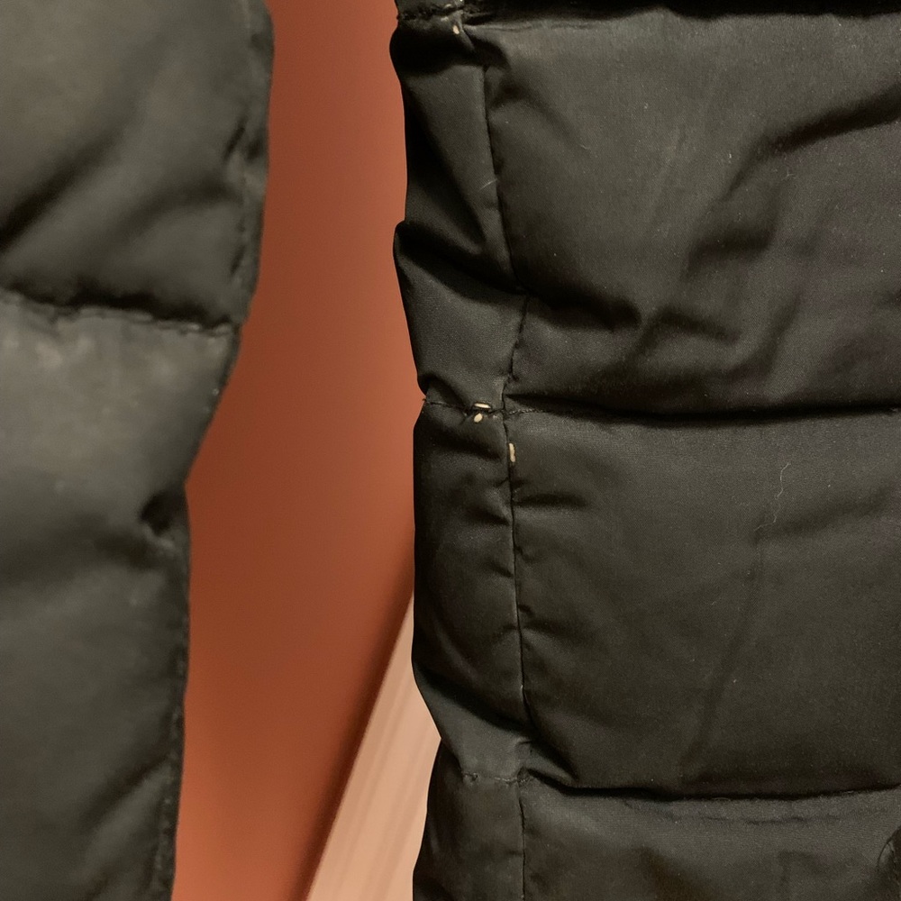 MONCLER - Classic Two-Way Zip Quilted Down Mid-Length Coat Size 1 - Picture 5 of 10